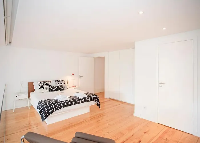 Apartman Liiiving In - Garden Light Mezzanine Porto