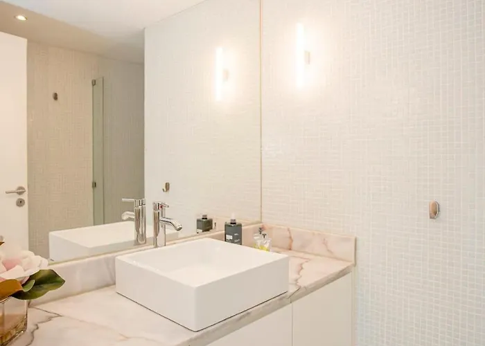 Apartman Liiiving In - Garden Light Mezzanine Porto