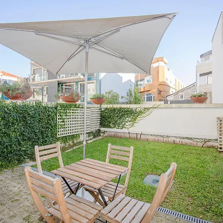 Liiiving In - Garden Light Mezzanine Appartement *