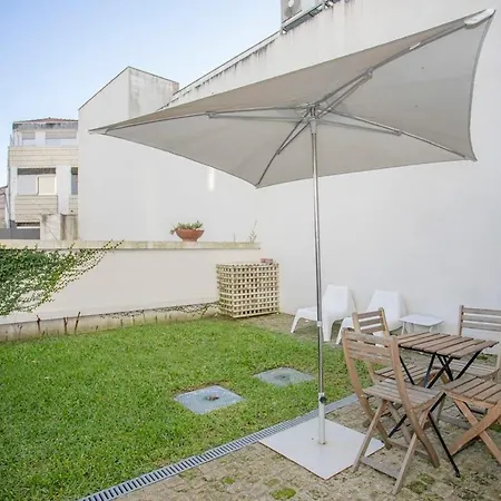 Liiiving In - Garden Light Mezzanine Appartement