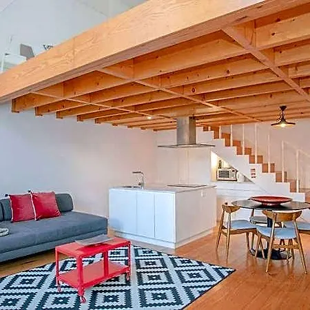شقة Liiiving In - Garden Light Mezzanine *