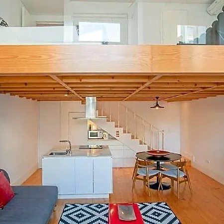 شقة Liiiving In - Garden Light Mezzanine *