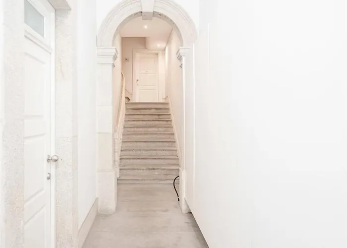 Liiiving In - Garden Light Mezzanine