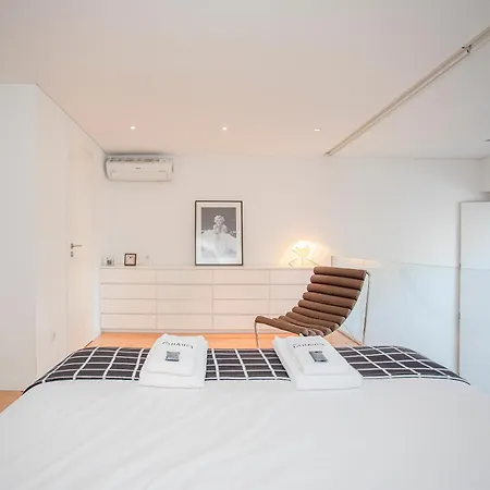 公寓 Liiiving In - Garden Light Mezzanine