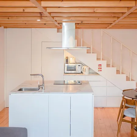 公寓 Liiiving In - Garden Light Mezzanine