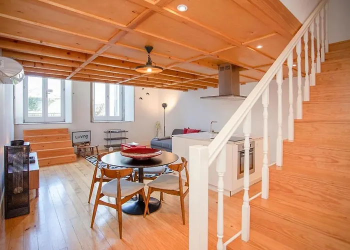 Liiiving In - Garden Light Mezzanine Oporto