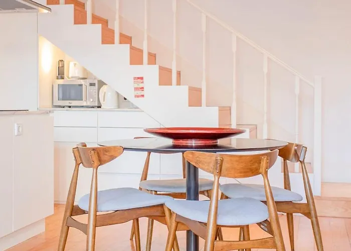 Liiiving In - Garden Light Mezzanine