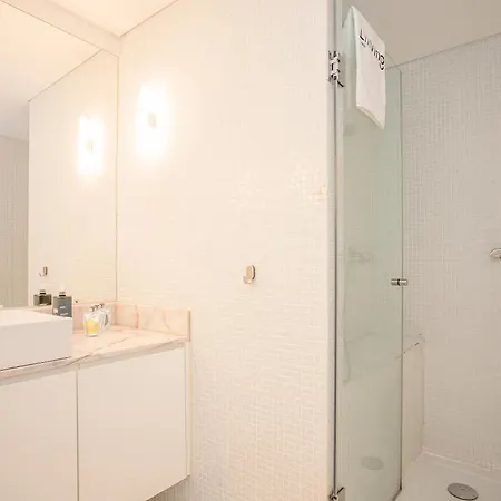 Apartamento Liiiving In - Garden Light Mezzanine Porto